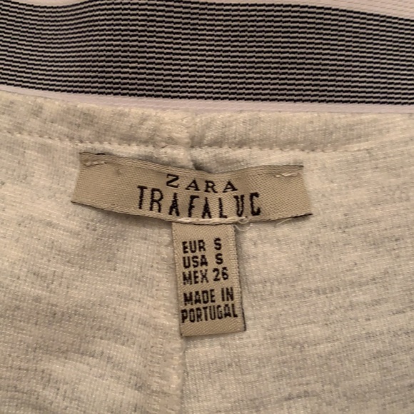 Zara Beautiful Classy Shorts - Picture 4 of 4